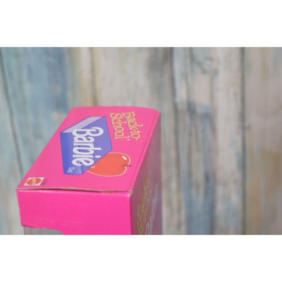 Mattel Back to School Barbie Doll Special Edition - Picture 7 of 8